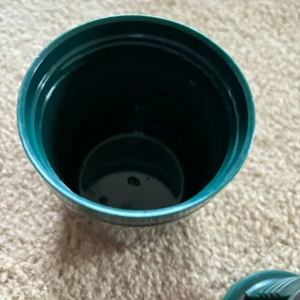 Stanley Classic Green 1-1:L Vacuum Thermos 20-00077 - Picture 9 of 11